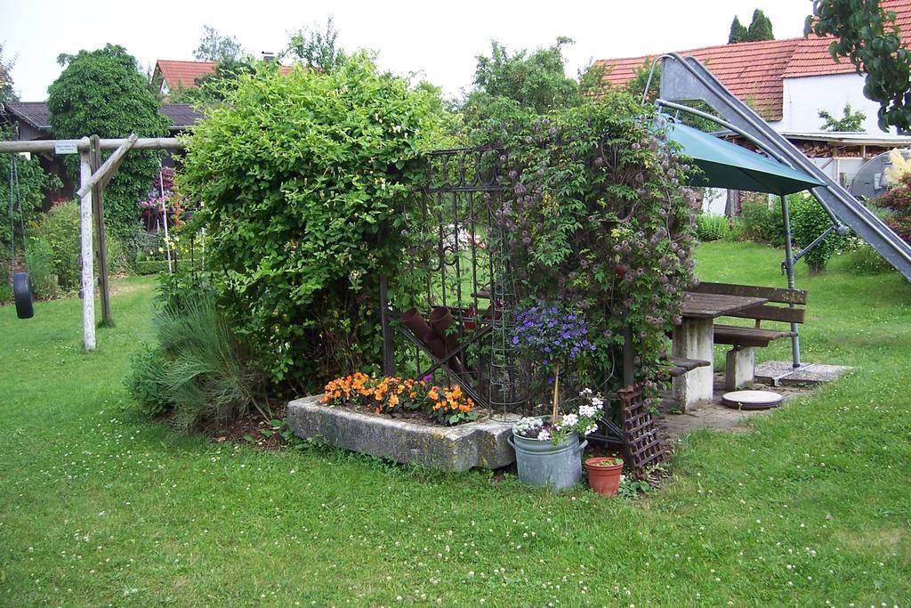 Landhotel Zum Adler Oberbechingen Exterior photo