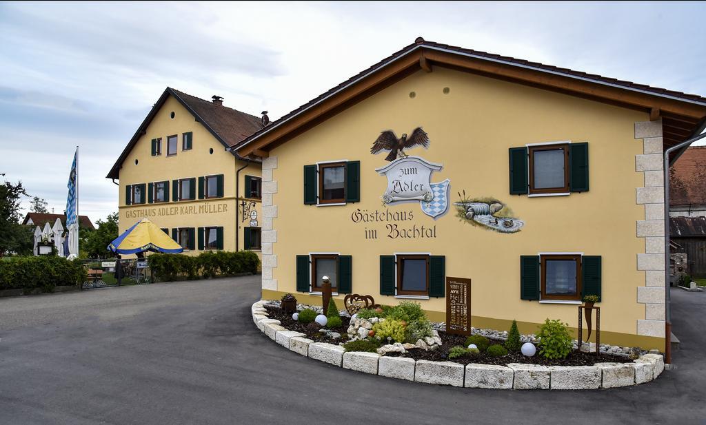 Landhotel Zum Adler Oberbechingen Exterior photo